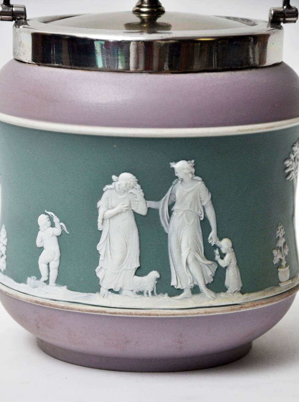 wedgwood biscuit barrel