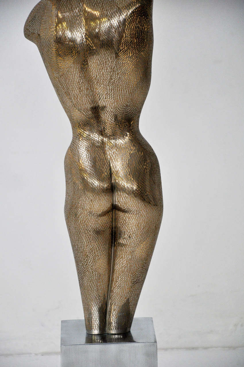 Sculptural Female Nude Lamp In Excellent Condition In Chicago, IL