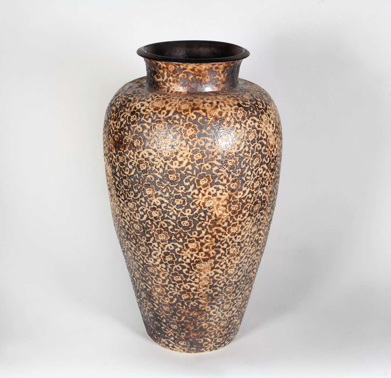 Large brown and beige Thai ceramic vase with pebble finish. Curated and personally selected by Donna Karan for her Urban Zen brand.