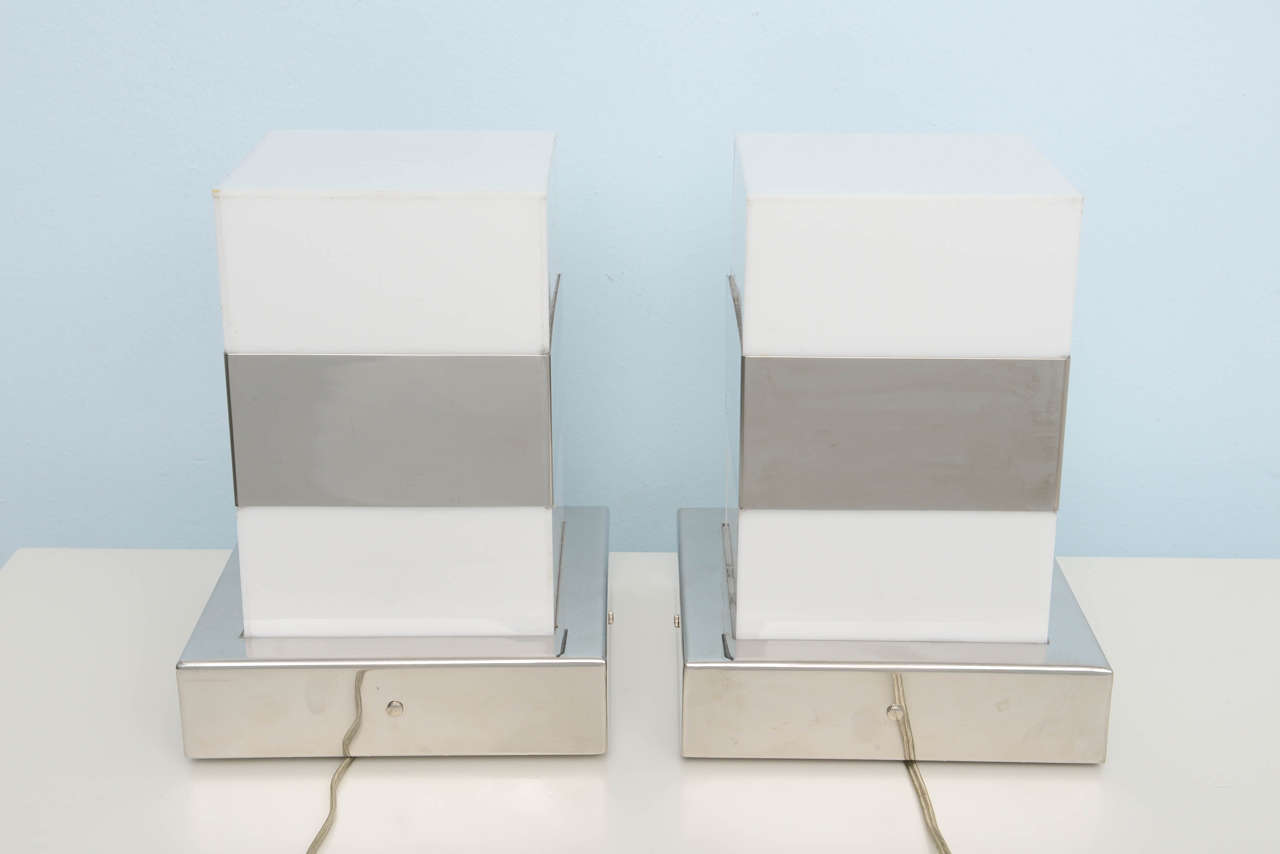 Late 20th Century Pair of 1980s Minimalist Chrome and Lucite Tower Lamp