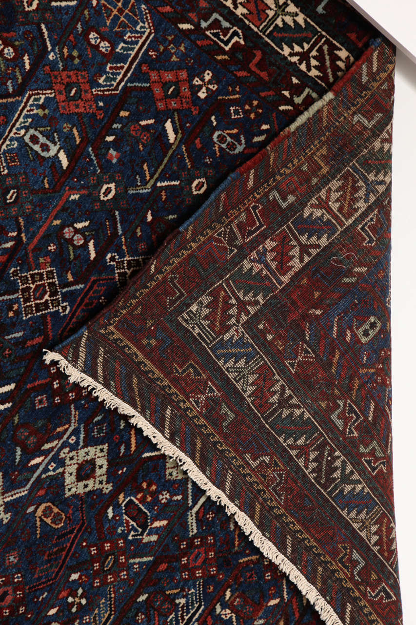 Persian Qashqai Carpet circa 1880 in Pure Handspun Wool and Natural Vegetal Dyes For Sale at 1stdibs