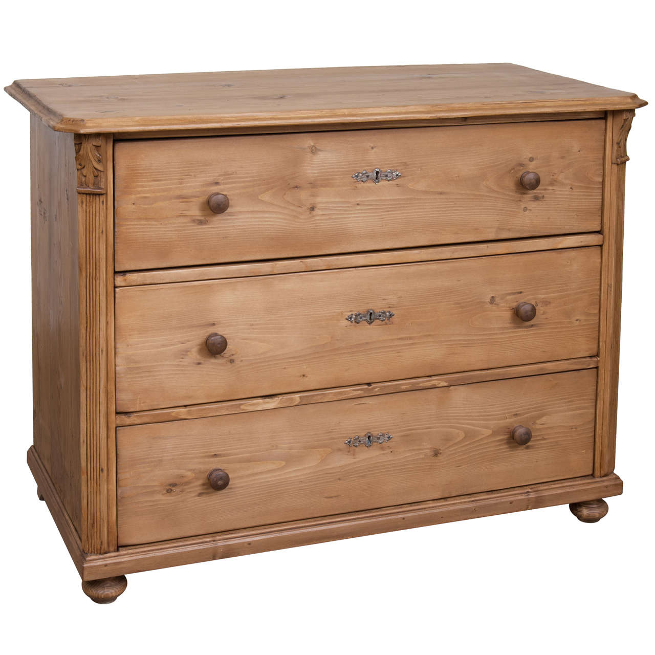 Pine Chest of Drawers at 1stDibs