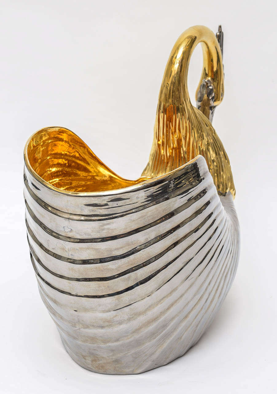 Venetian Silver and Gold Porcelain Swan Centerpiece In Excellent Condition In West Palm Beach, FL