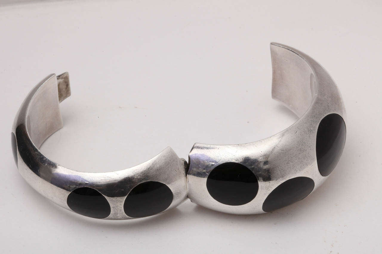 Mid-20th Century Los Ballesteros Silver Cuff Bracelet with Inlaid Black Bakelite