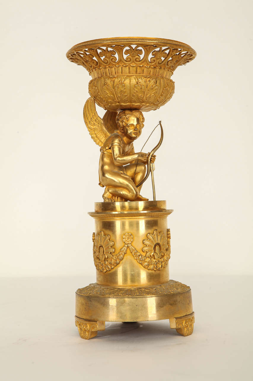 19th Century French Empire style gilt bronze centerpiece comport In Excellent Condition For Sale In Roma, IT