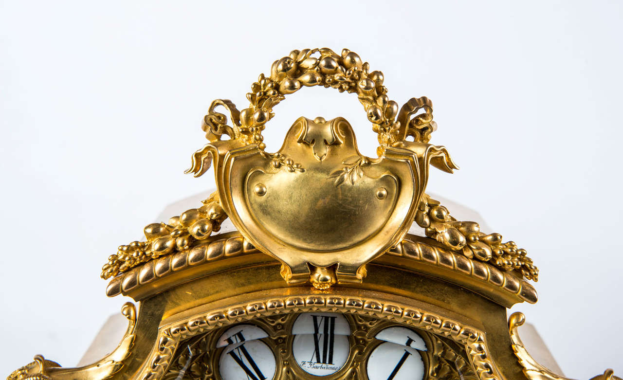 Gorgeous Gilded Bronze Mantel Clock, Signed Barbedienne For Sale 1