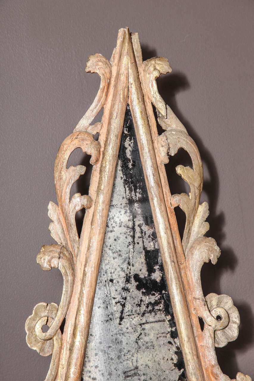 Carved Wooden Silver Gilt and Mirrored Reliquaire, Italian, 19th Century For Sale 1