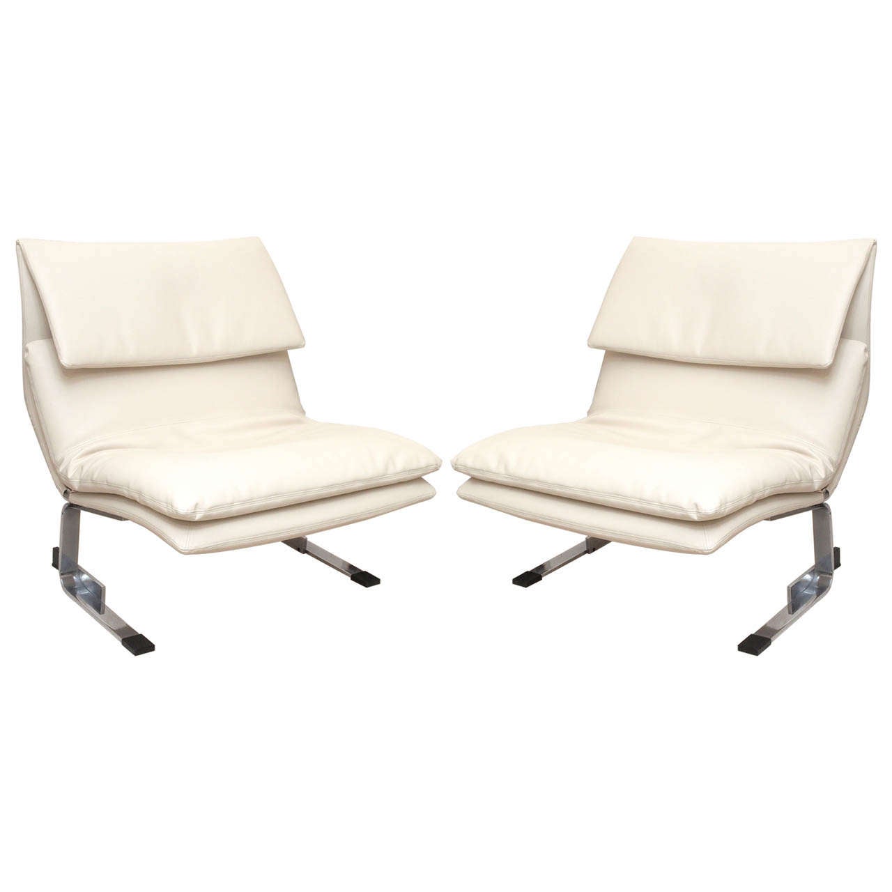 Pair Saporiti Italia "Onda" Lounge Chairs
