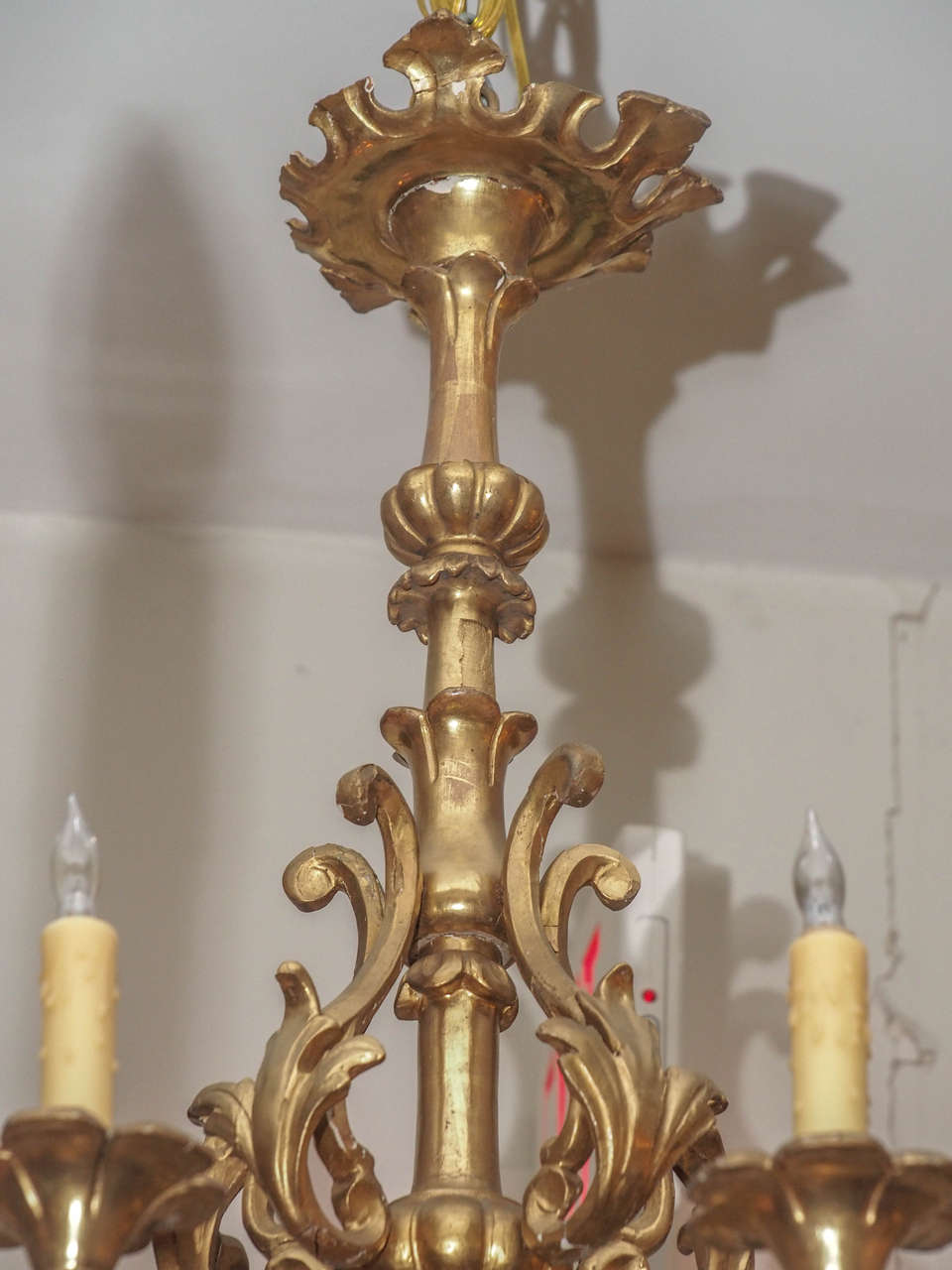 Italian Giltwood and Gesso Chandelier In Good Condition In Natchez, MS