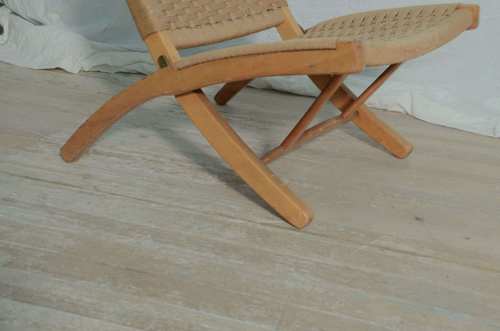 Hans Wegner Style Woven Rope Folding Chair For Sale 1