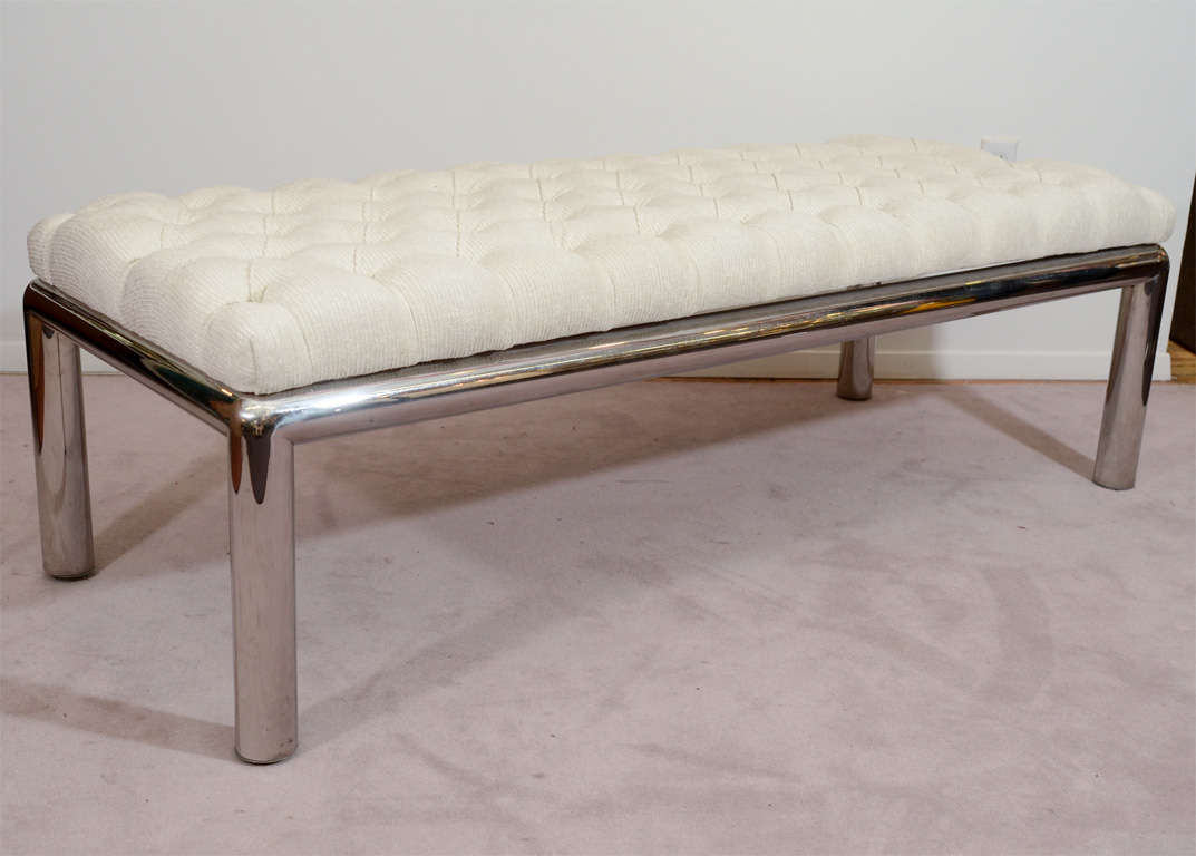 This beautiful 1960's Mascheroni bench has chrome legs and is upholstered in a ribbed cotton.

4713
