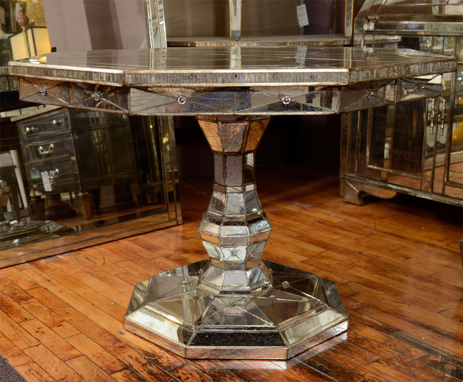 Wood Vintage Mirrored Octagonal Dining Table with Pedestal Base