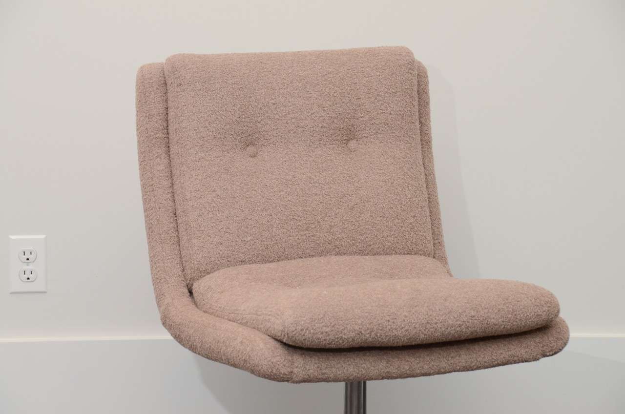 Plated Pair of Cream Bouclé Lounge Chairs by Raphael, France, c. 1973 For Sale
