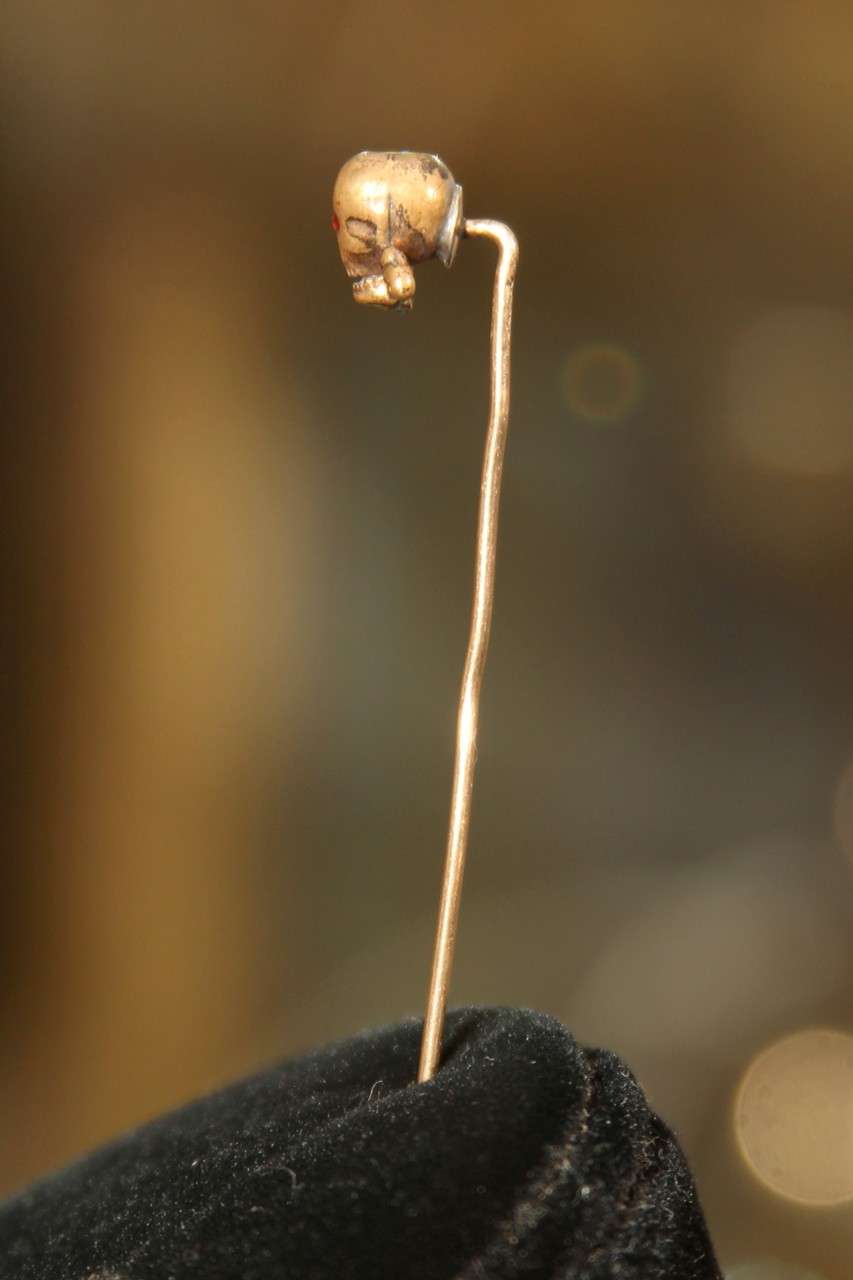 Skull Stick Pin In Distressed Condition In Seattle, WA