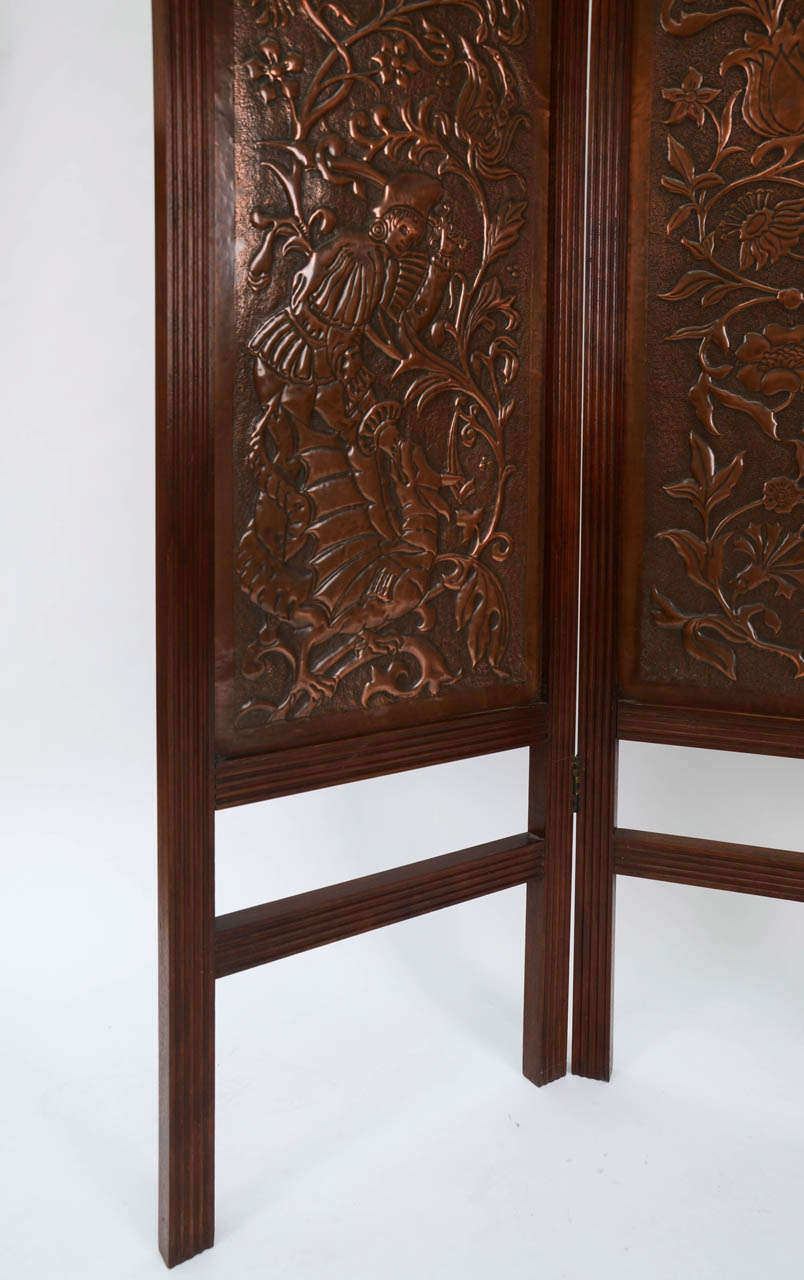 19th Century English Arts & Crafts 3 Fold Walnut and Copper Screen by Keswick School of Industrial Arts circa 1900 For Sale
