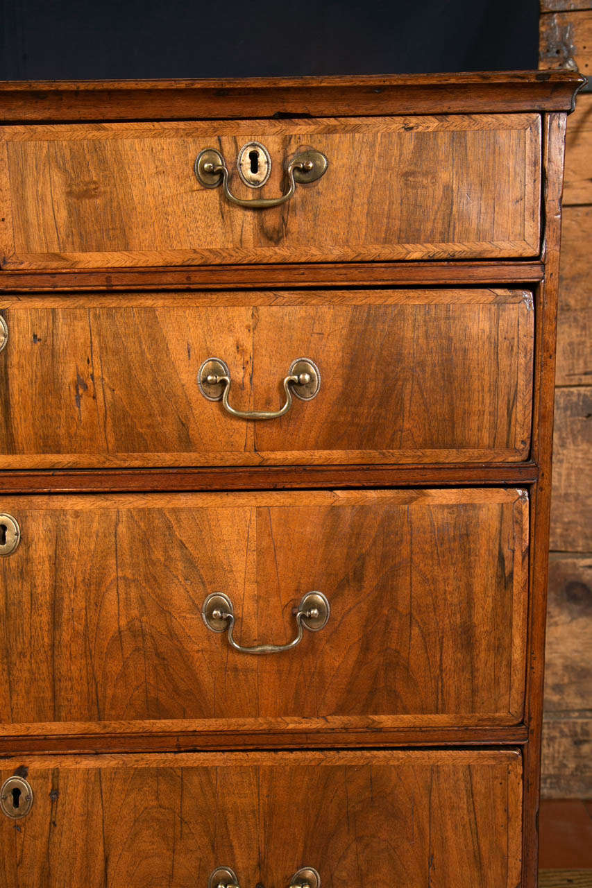Cross-Banded George III Walnut Chest of Drawers For Sale