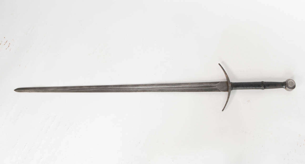 2 hand sword