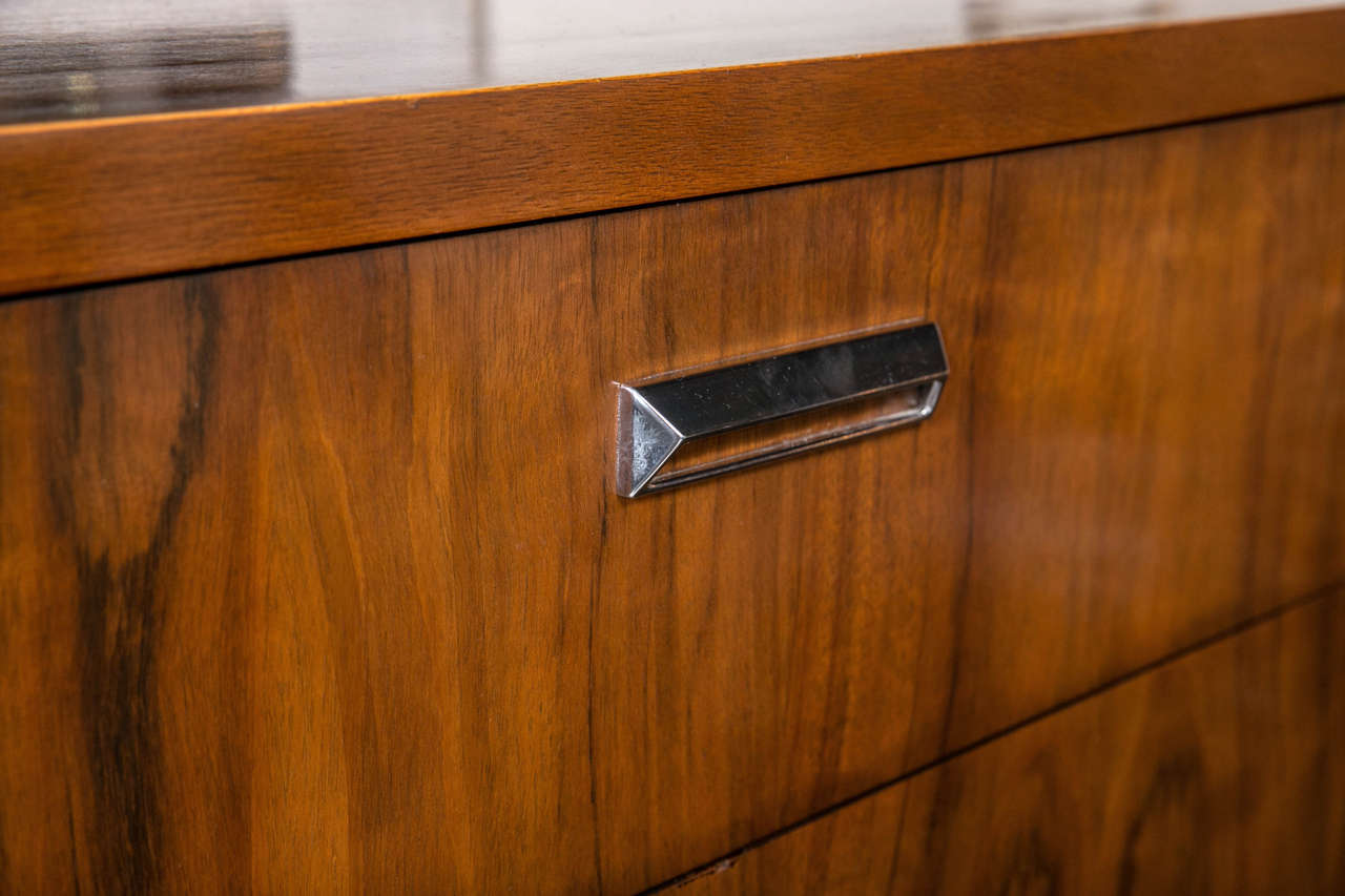 Chest of Drawers or Highboy Dresser by Lane In Excellent Condition In Stamford, CT