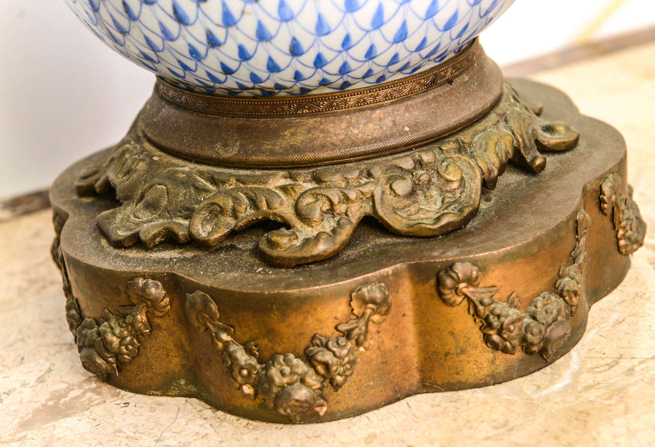 Hungarian Pair of Herend Lamps Hand-Painted in Blue Fishnet Design