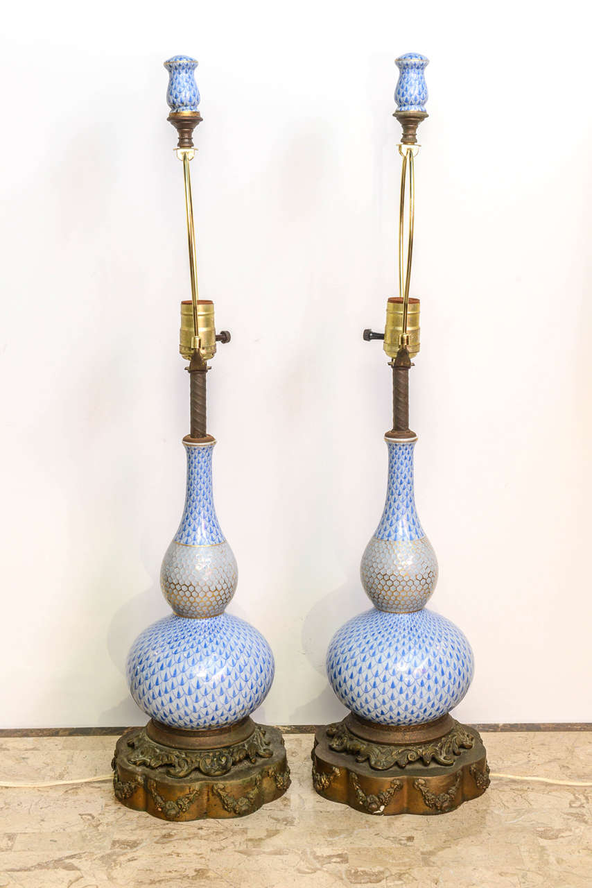 Pair of Herend Lamps Hand-Painted in Blue Fishnet Design In Excellent Condition In West Palm Beach, FL