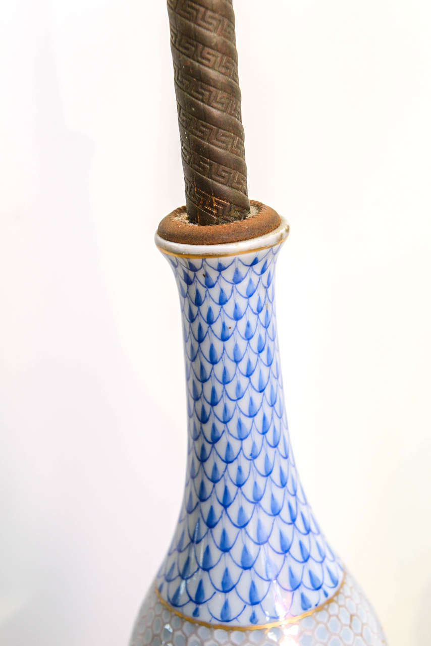 Mid-20th Century Pair of Herend Lamps Hand-Painted in Blue Fishnet Design