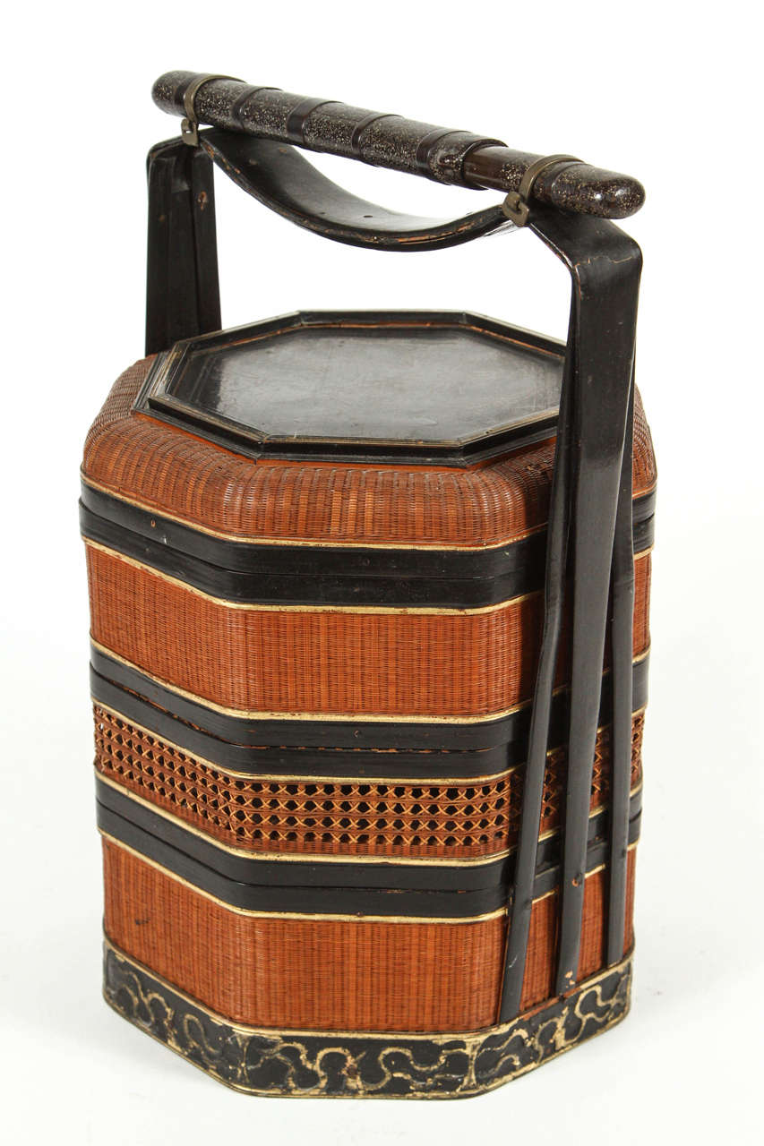 Chinese Lacquer and Woven Rattan Stacking Basket, circa 1880 In Excellent Condition In Los Angeles, CA