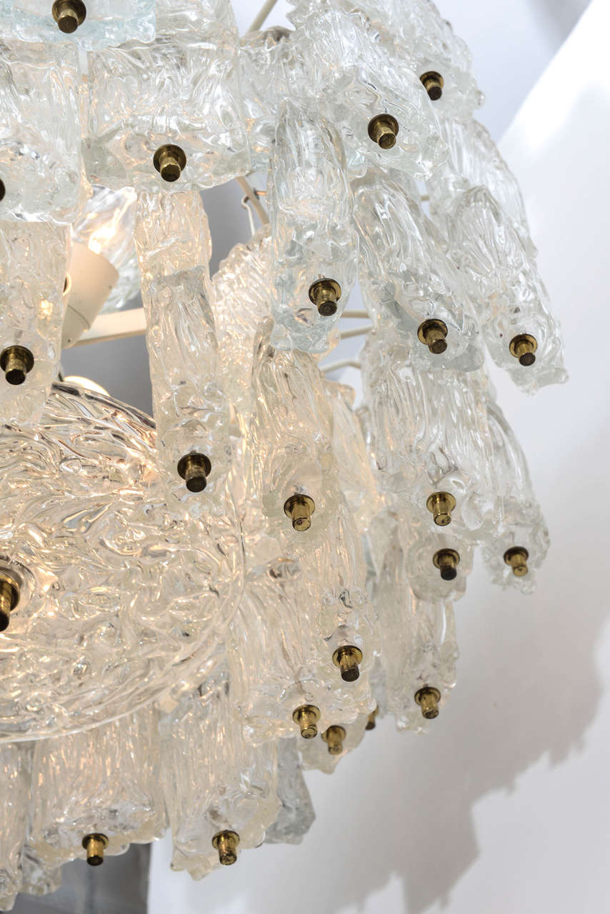 Mid-20th Century Vintage Multi-Tiered Barovier e Toso Murano Glass Chandelier