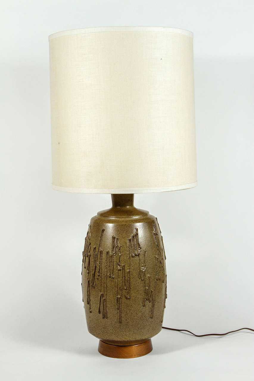 David Cressey Olive Table Lamps In Excellent Condition In Los Angeles, CA