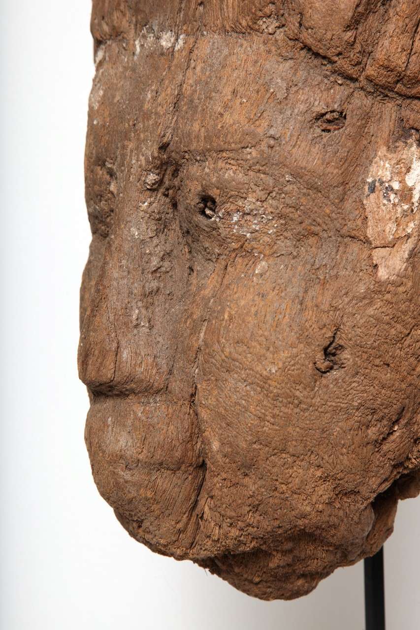 Ancient Egyptian Wood Sarcophagus Mask In Good Condition For Sale In New York, NY