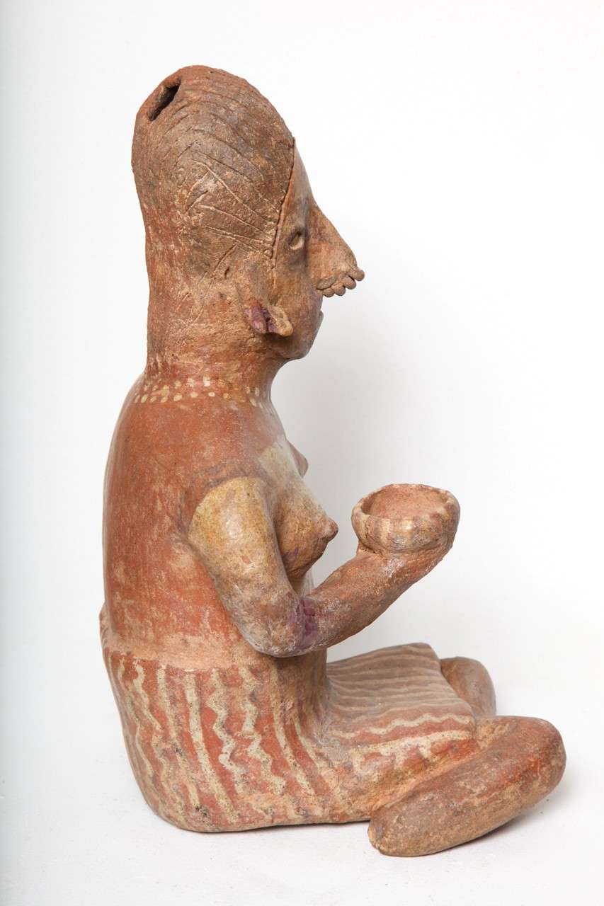 Pre Columbian Nayarit Pottery Seated Female Votive Figure For Sale 1