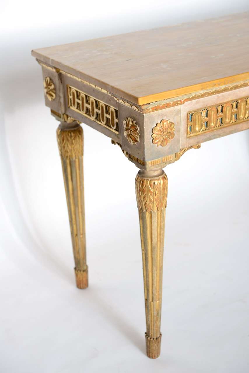 18th Century and Earlier Fine Italian Neoclassic Painted and Parcel-Gilt Console, Roman Late 18th Century For Sale