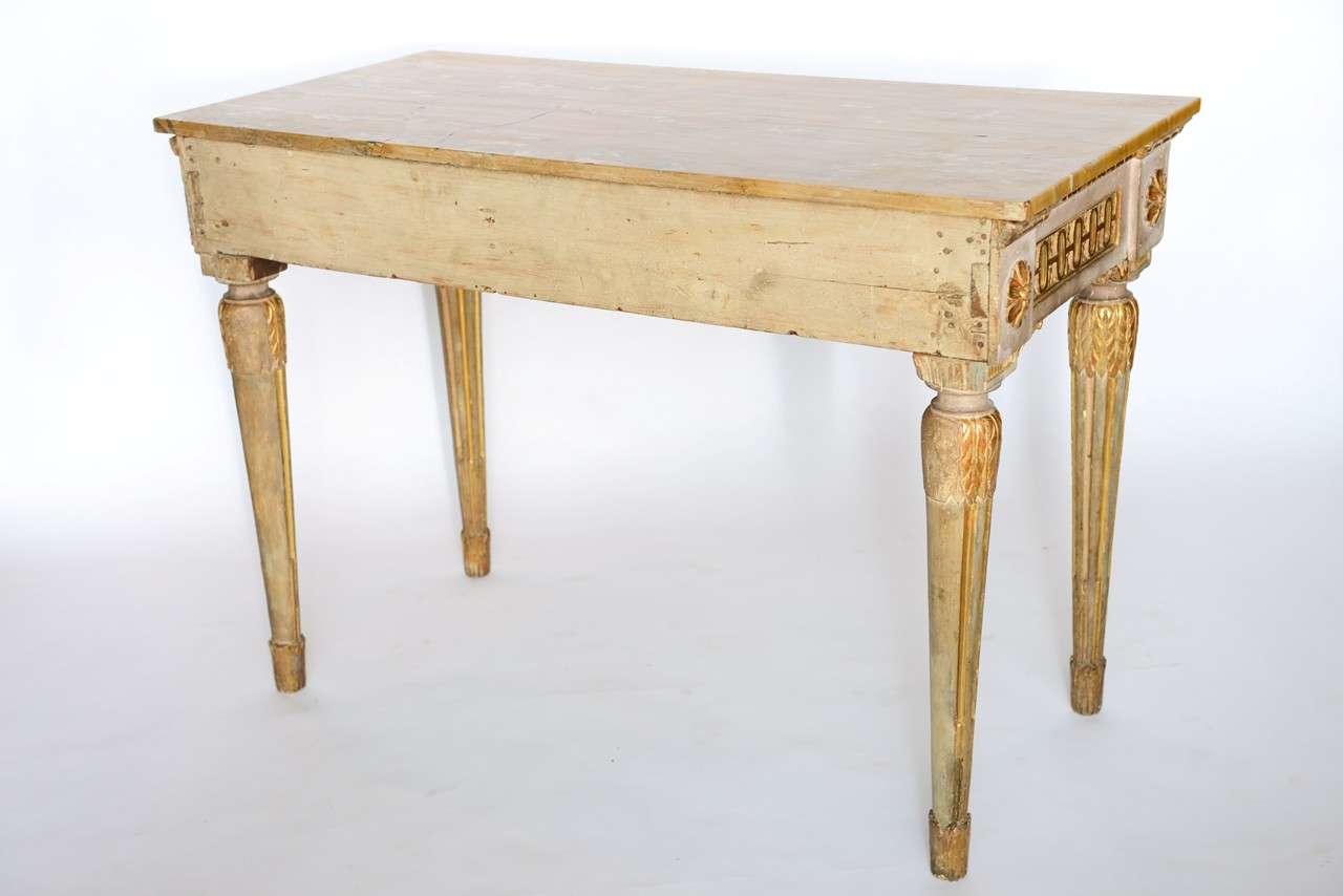 Fine Italian Neoclassic Painted and Parcel-Gilt Console, Roman Late 18th Century For Sale 4