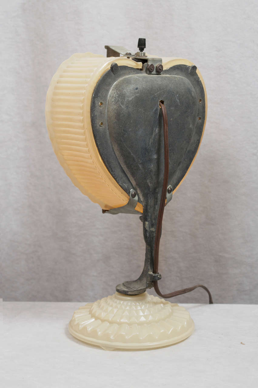 Unusual Art Deco Heart-Shaped Lamp In Excellent Condition In Petaluma, CA