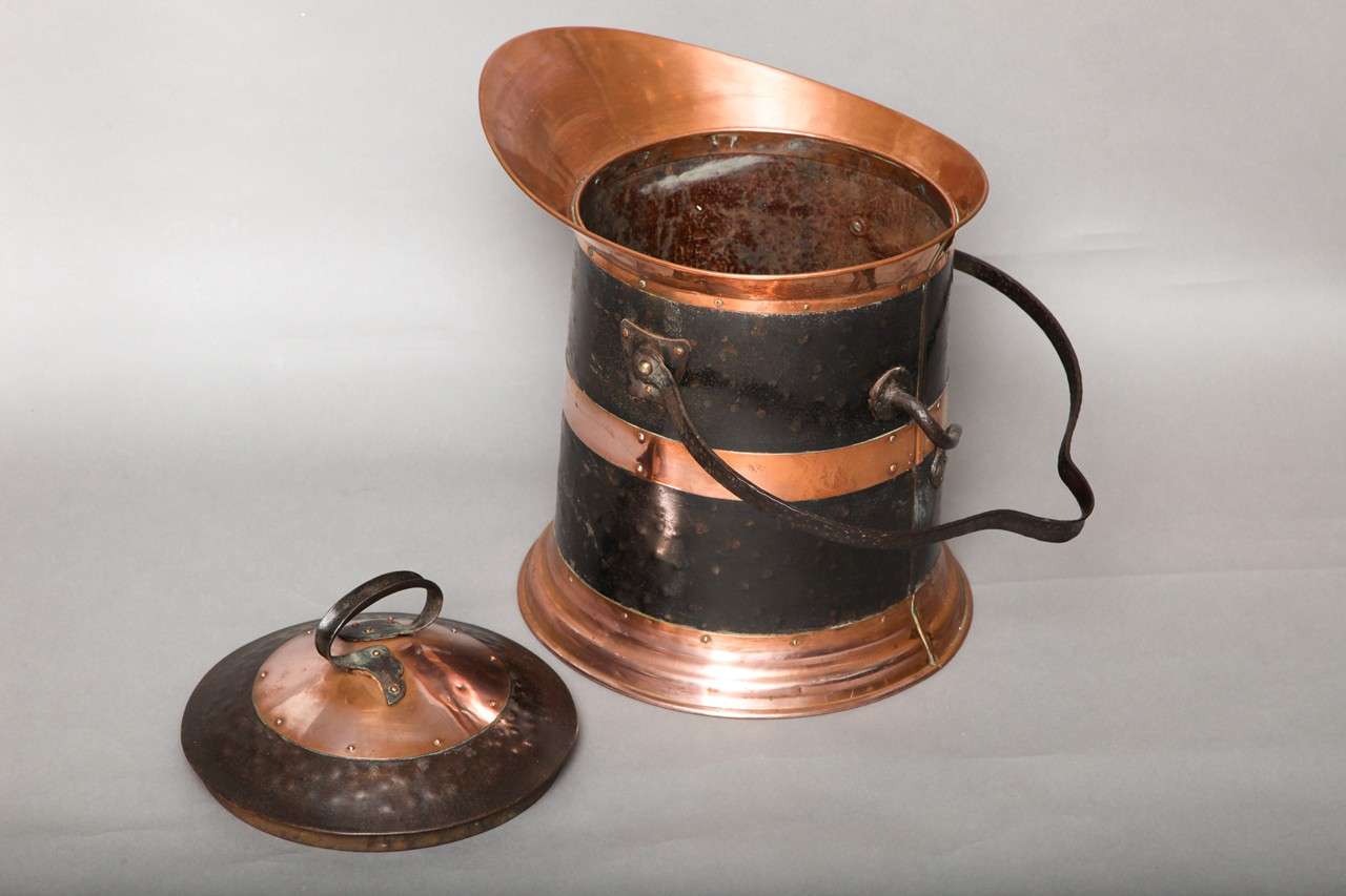 English Copper and Iron Lidded Coal Scuttle For Sale