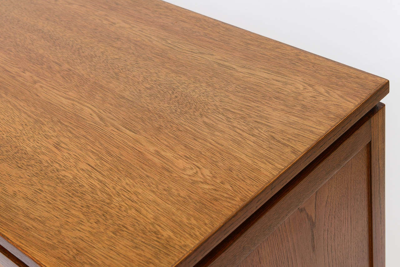 Modern Combed Oak Edward Wormley Style Executive Kneehole Desk 2
