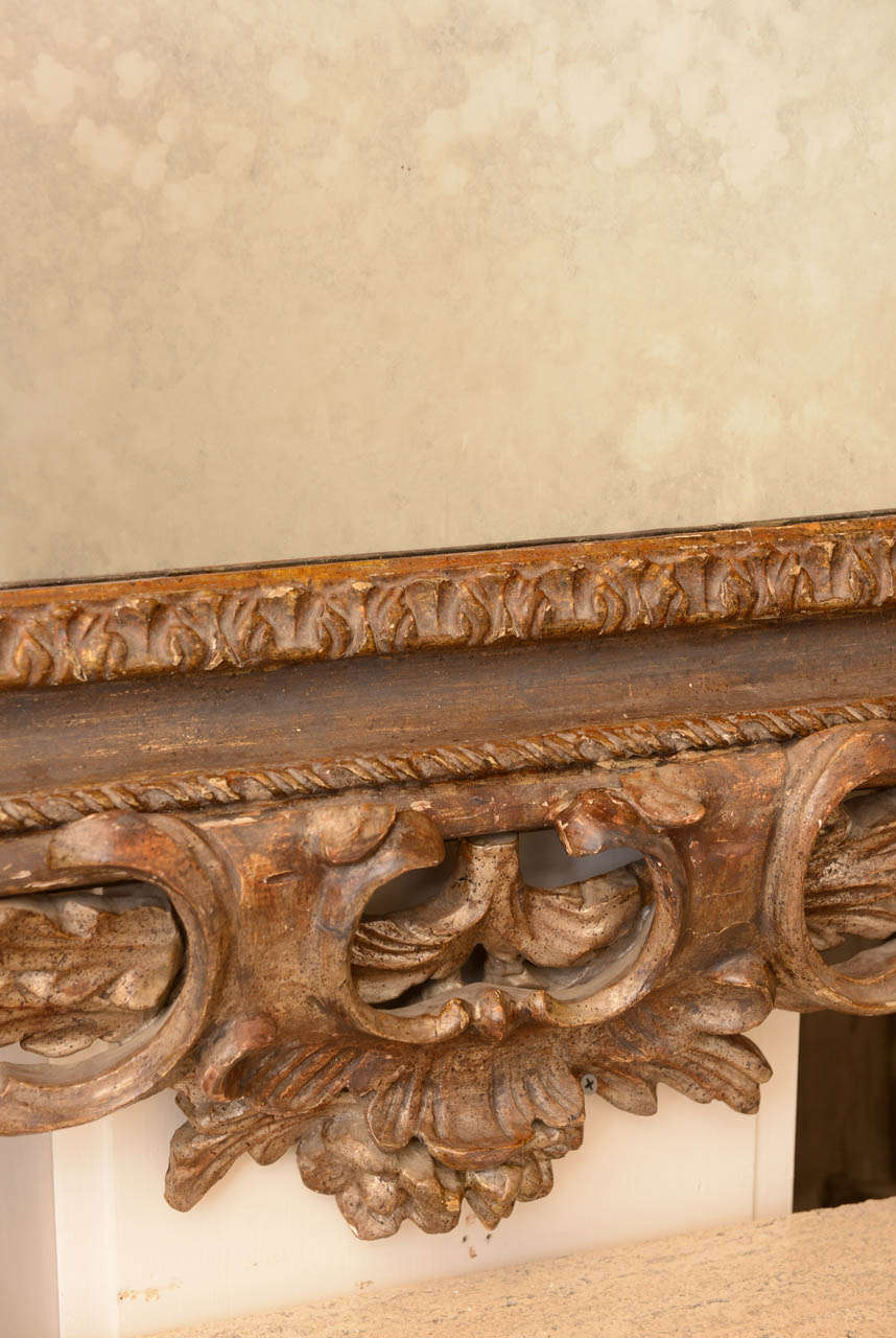 18. Jahrhundert Italienisch geschnitzt Silber Giltwood Spiegel (18. Jahrhundert und früher) im Angebot