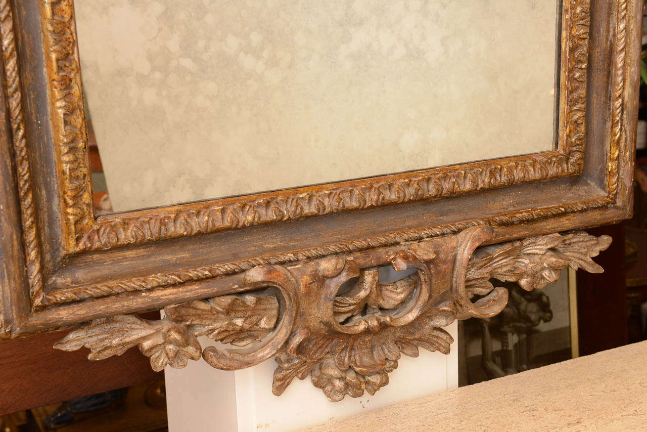18. Jahrhundert Italienisch geschnitzt Silber Giltwood Spiegel im Angebot 4