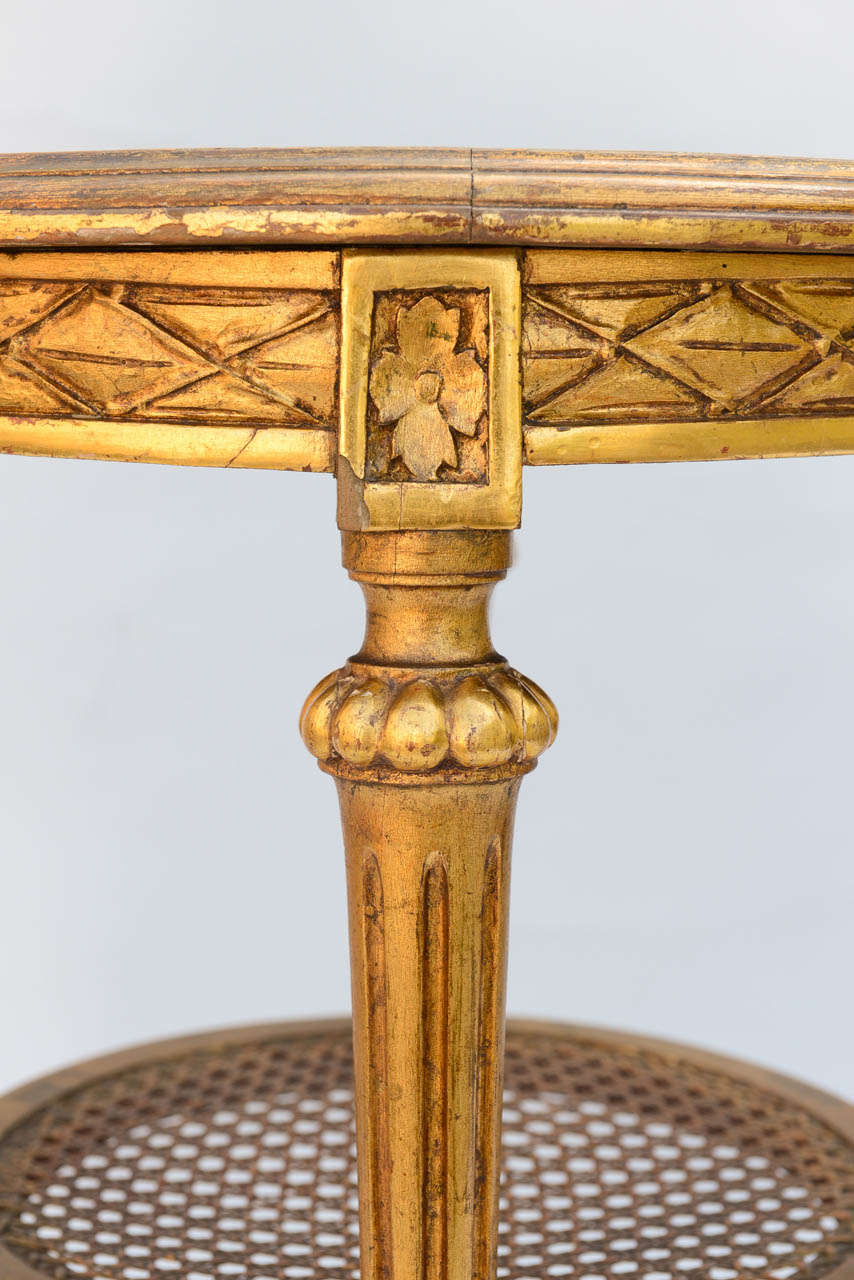 Round Giltwood Candlestand with Marble Top 1
