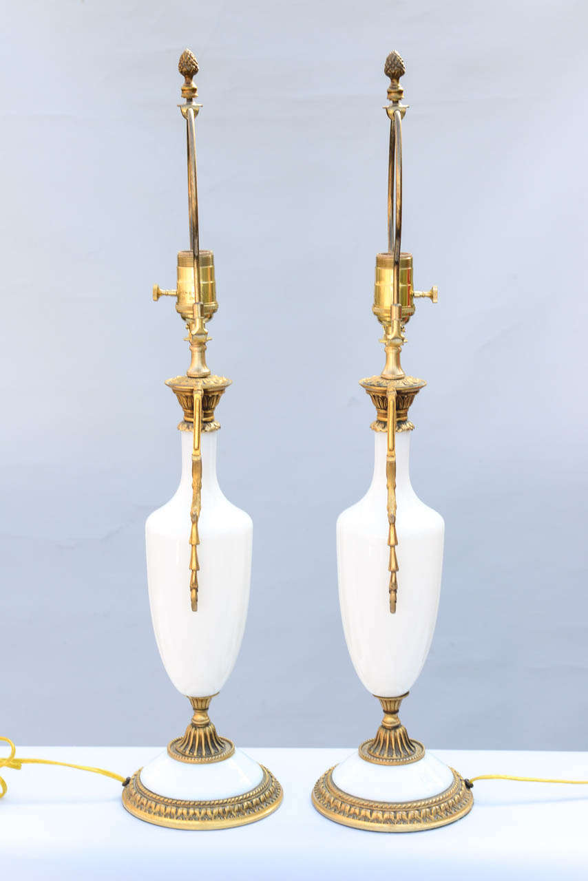 Fine Pair of Opaline Lamps In Excellent Condition In West Palm Beach, FL