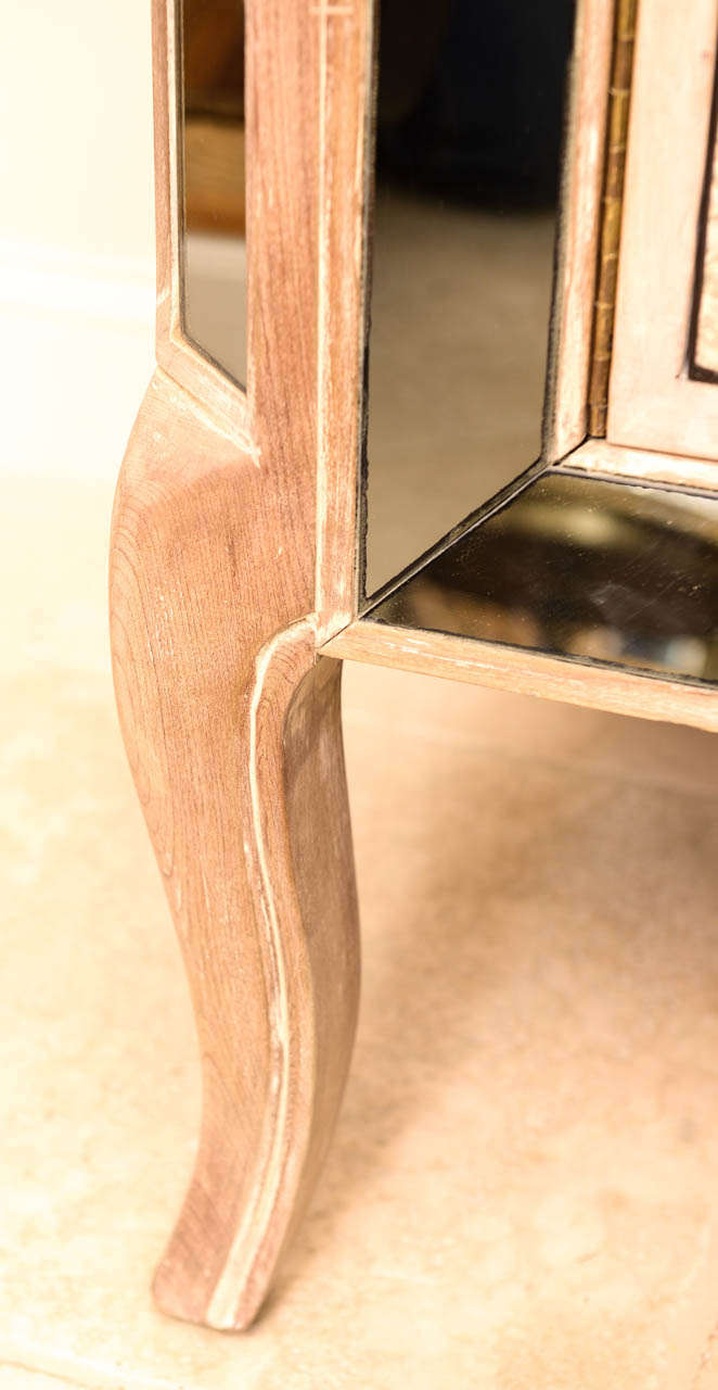 Fantastic Mirrored For Sale at 1stDibs