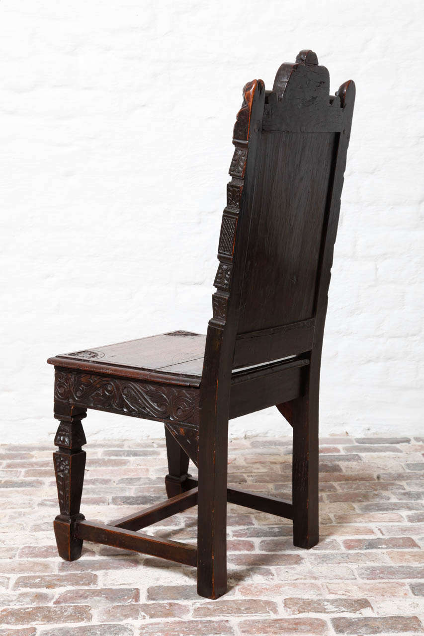 British Set of Four Elisabeth I Revival Oak Side Chairs For Sale