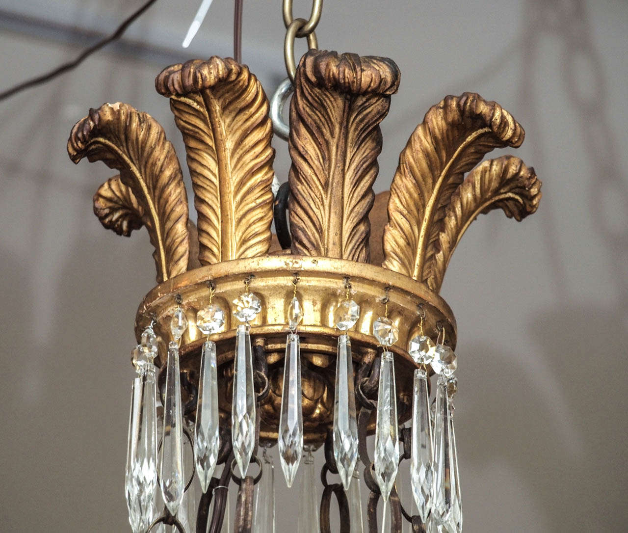 Giltwood and Crystal Italian Chandelier In Good Condition In Natchez, MS