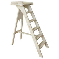 Used BN PARIS Ladder and shelf