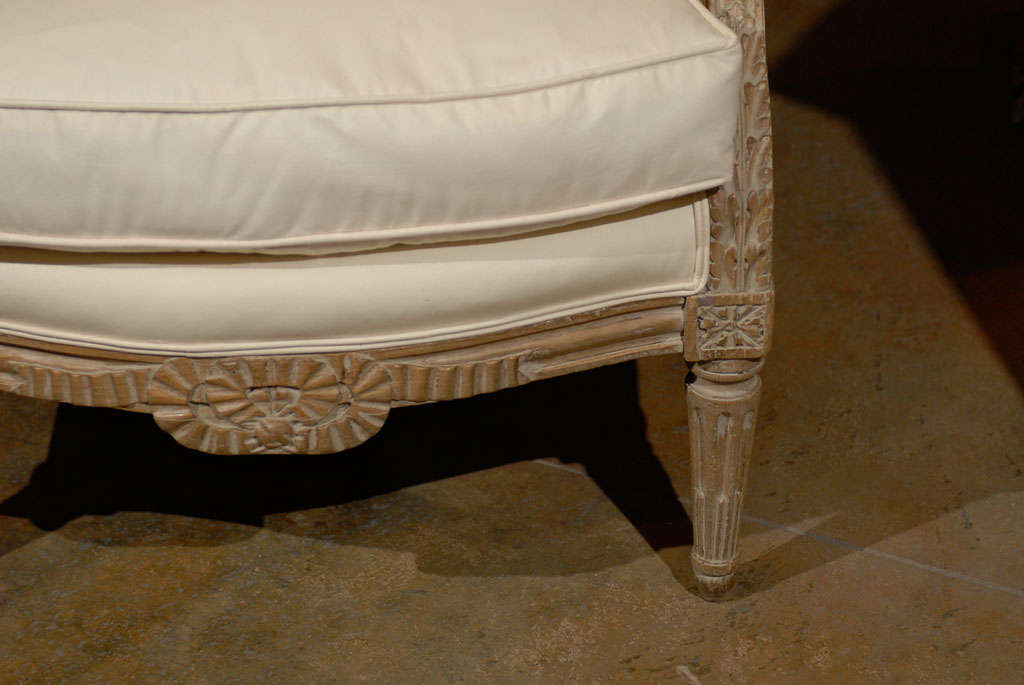 French Louis XVI Style Upholstered Carved Barrelback Bergère Chair, 19th Century 1