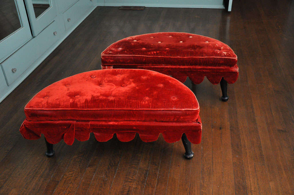 Red Velvet Ottoman With Pair Of Bolsters 1
