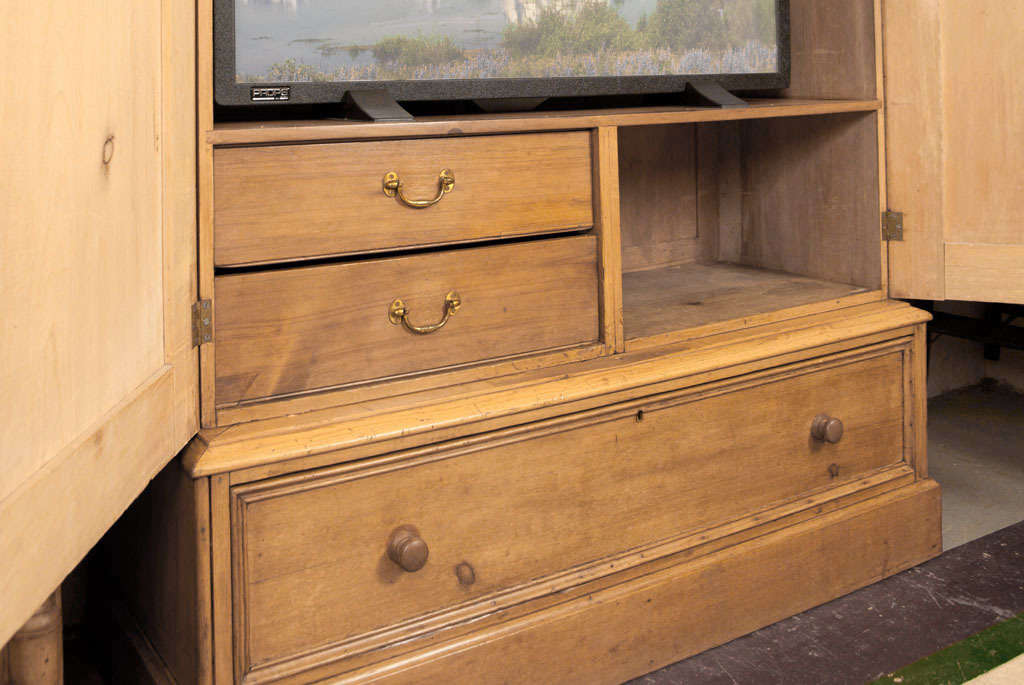 Pine Armoire 3