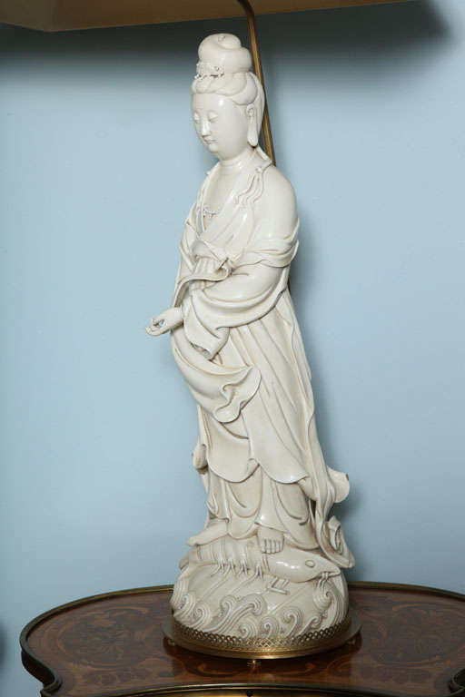 Large Pair of Blanc de Chine Kwan Yin Lamps For Sale 2