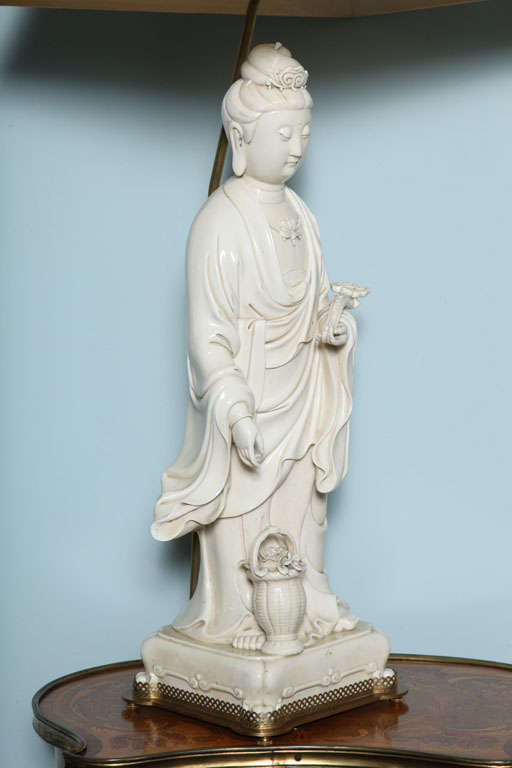 Large Pair of Blanc de Chine Kwan Yin Lamps For Sale 3