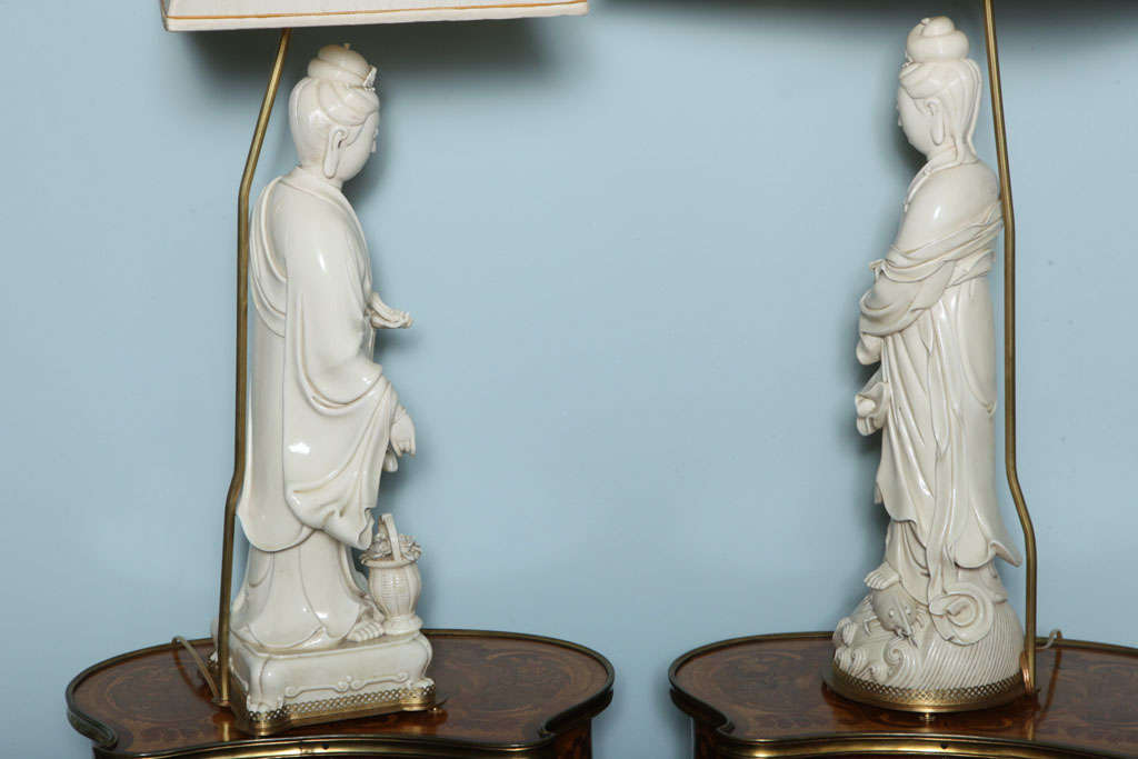 Large Pair of Blanc de Chine Kwan Yin Lamps For Sale 4