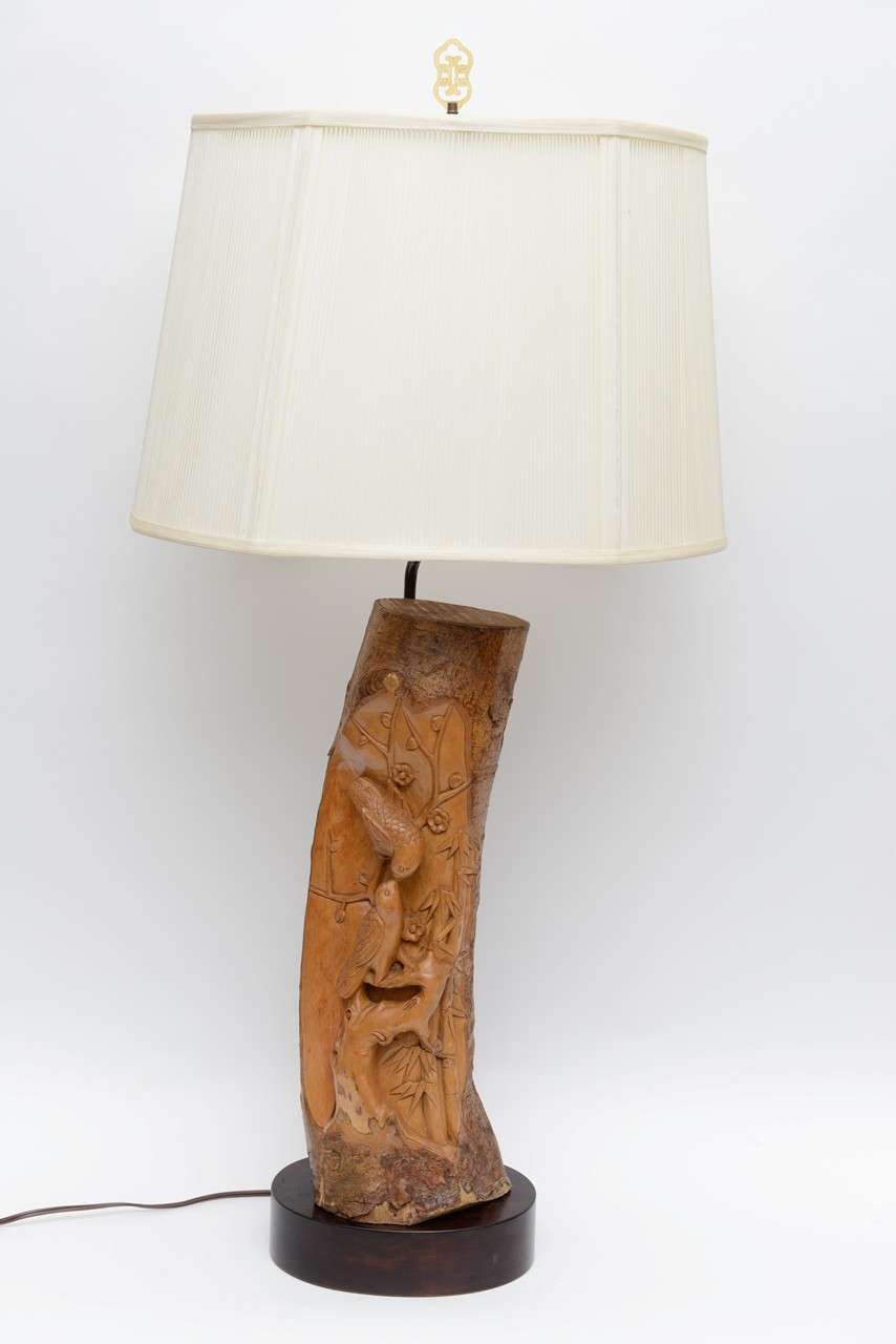 Love Birds Japanese Carved Tree Trunk Table Lamp
